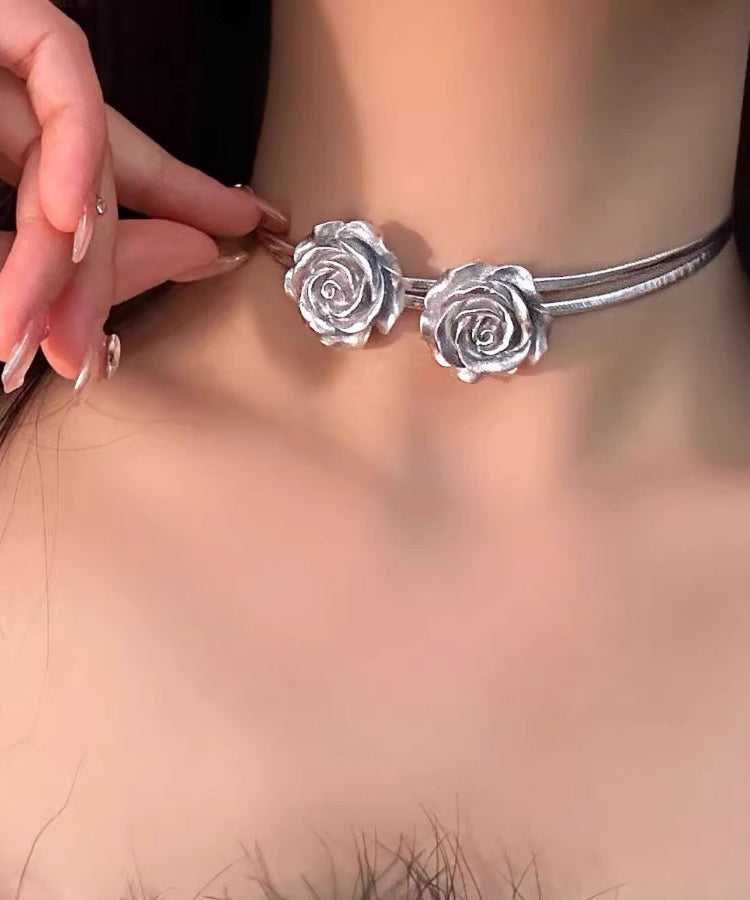 Unique Seiden-Halsband aus Sterlingsilber mit Rosenmotiv, zweilagig, PO060