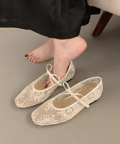 Chaussures plates brodées en maille respirante avec nœud pour femme, beiges
