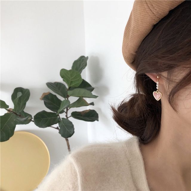 Heart / Drop Faux Pearl Clip-On Earring