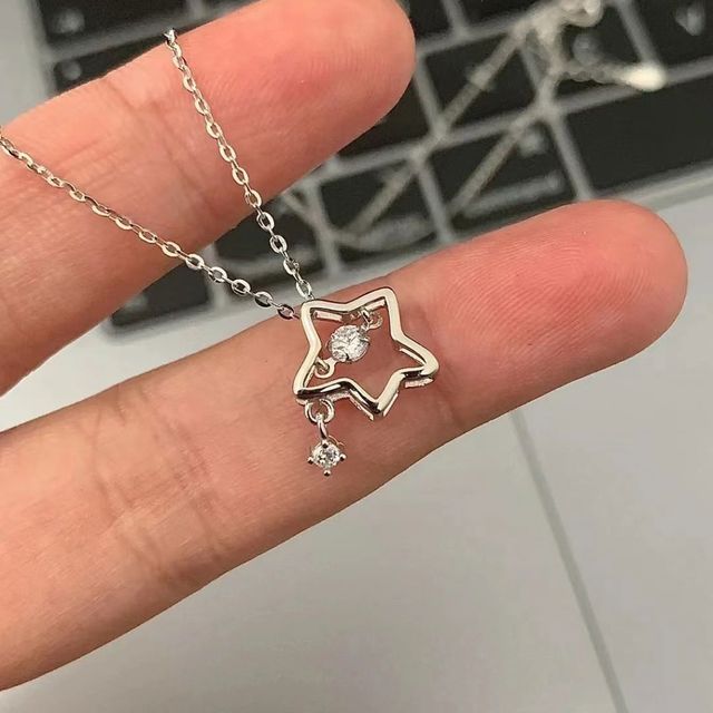 Pendant Star Choker Alloy