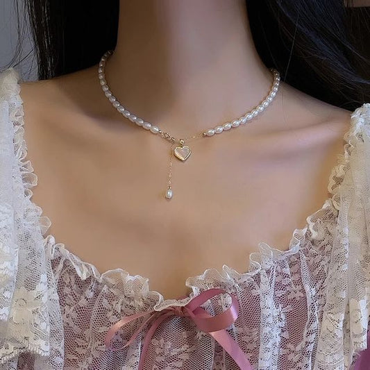 Shell Pearl Heart Pendant Choker Faux