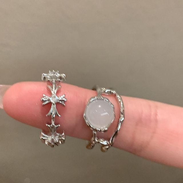 Ring Cross / Set Faux Moonstone Open