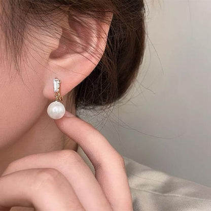 Clip-On Pearl Drop Earring Faux /