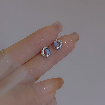 Sterling Silver Earring Stud Moon