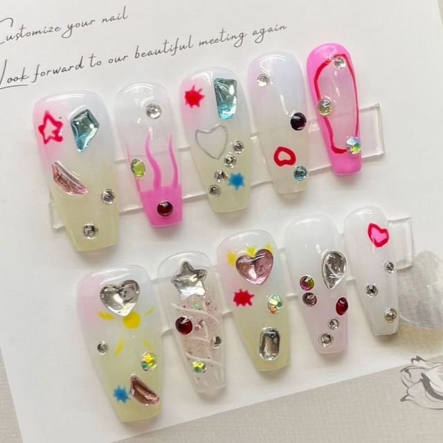 Strass-Press-On-Nägel