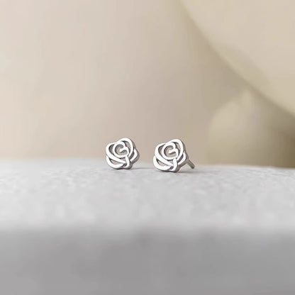 Floral Stud Ear