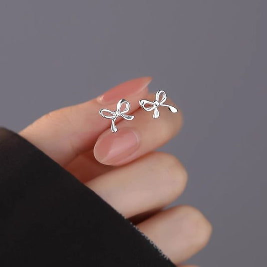 Stud Ear Ribbon