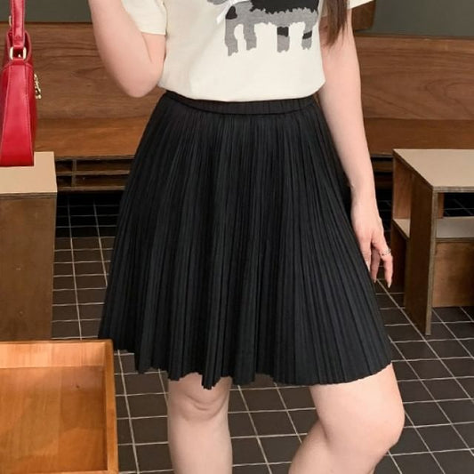 Mid Rise Plain Mini Pleated Skirt