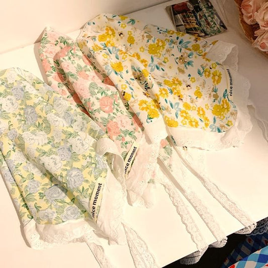 (Various Triangle Print Designs) Floral Scarf Head
