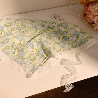 (Various Triangle Print Designs) Floral Scarf Head