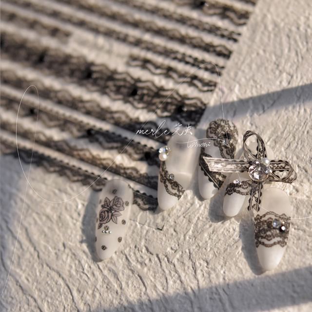 Spitzen-Nagelkunst-Aufkleber