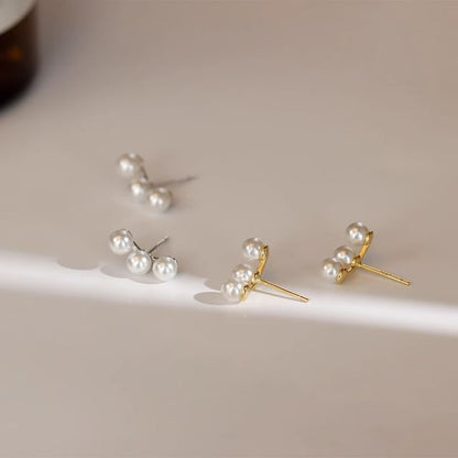 Pearl Stud Faux Earring