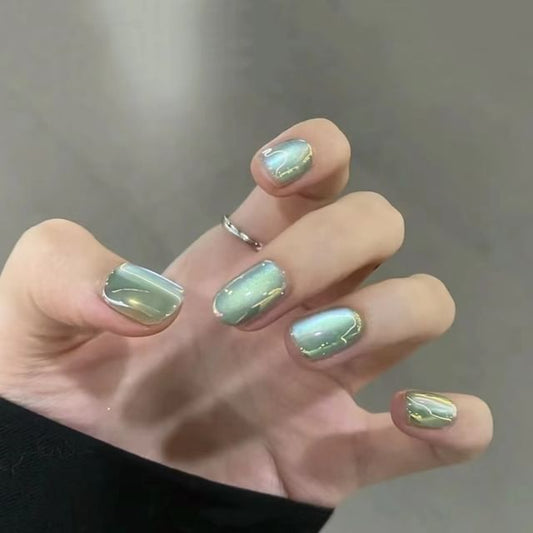 Katzenauge zum Aufdrücken von Nägeln