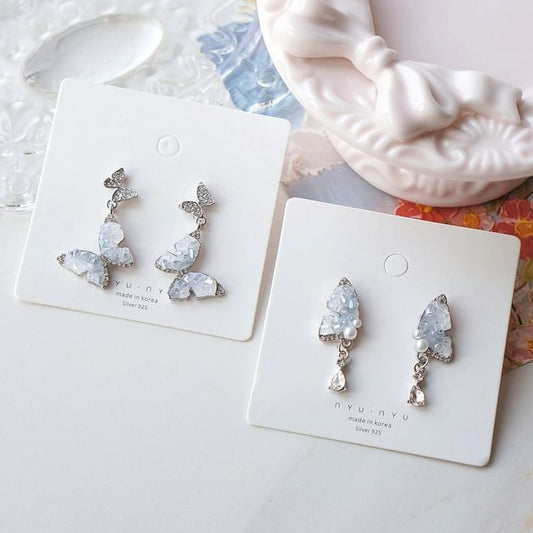 Butterfly Earring On / Clip Drop