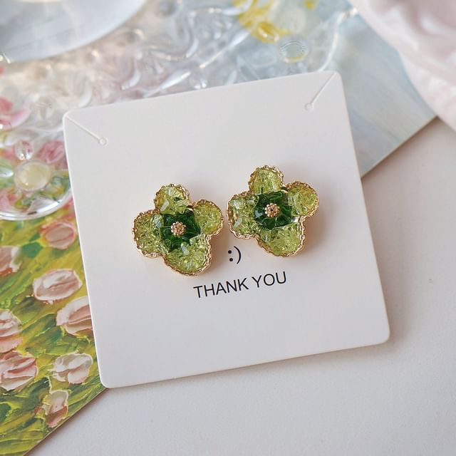 Stud On Clip Earring / Butterfly Flower