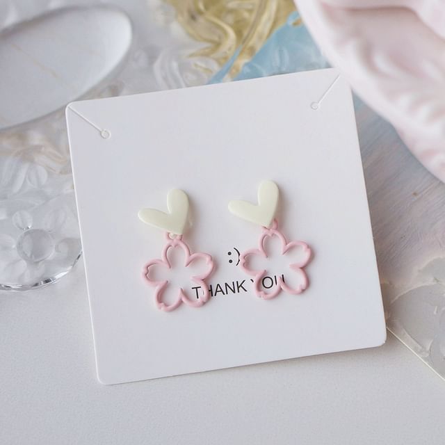 On (Various Earring Drop / Designs) Clip