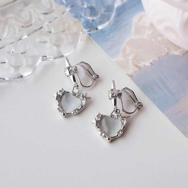 Clip Rhinestone On / Earring Heart Drop