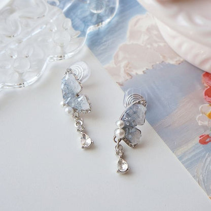 Butterfly Earring On / Clip Drop