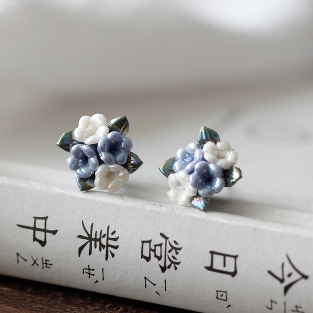Stud Floral Earring