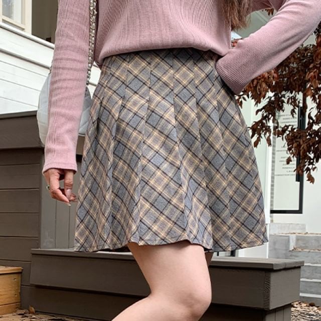 High Waist Plaid Pleated Mini A-Line Skirt