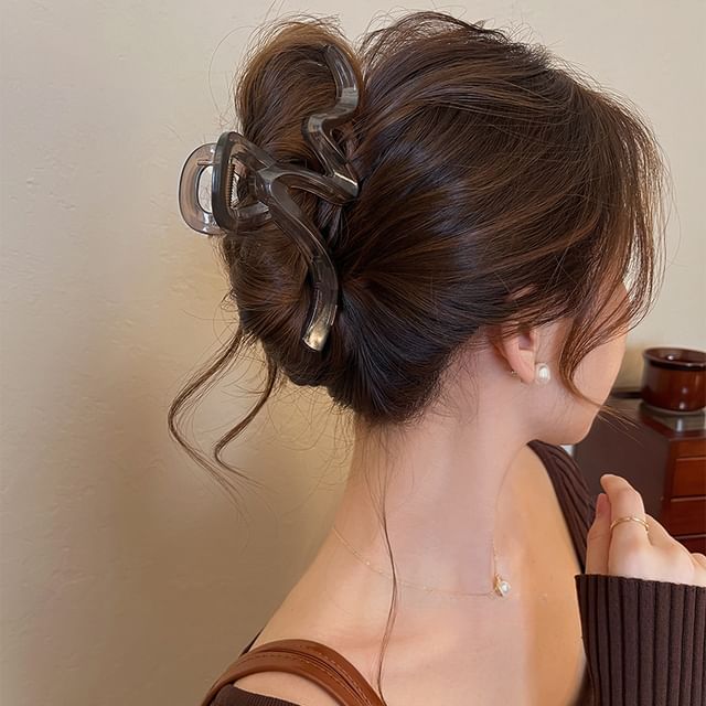 Claw Geometry Hair