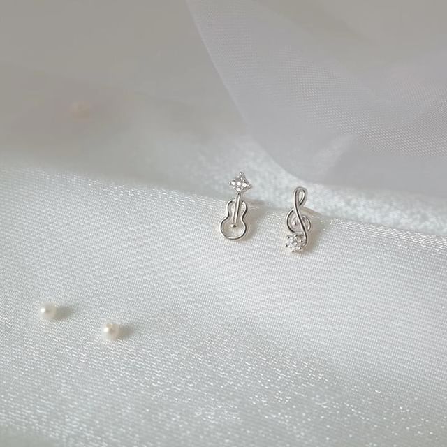 Asymmetrical Rhinestone Note Guitar Alloy Earring Stud Music