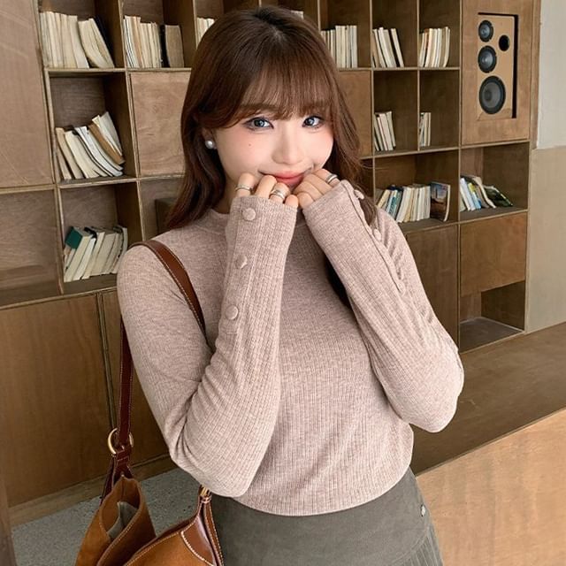 Long Sleeve Mock Neck Plain Top