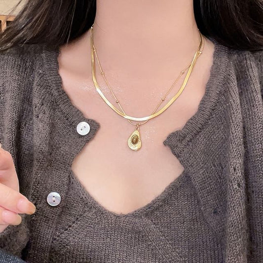Snakebone Necklace Pendant / Set Stone