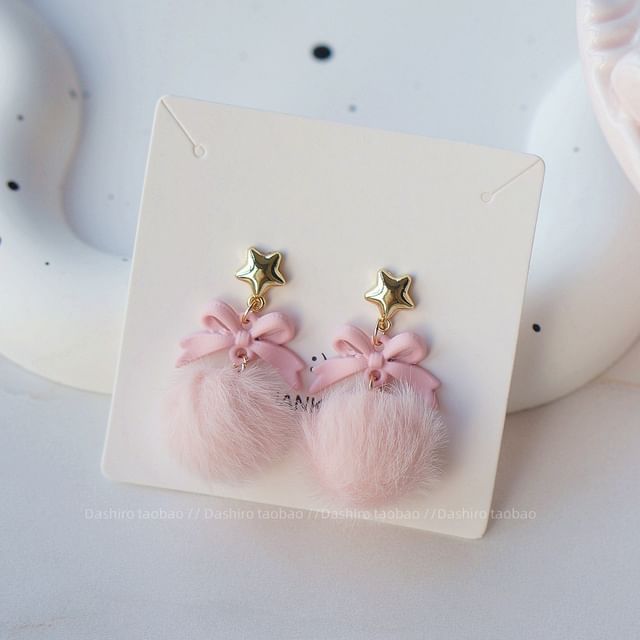 Pom Clip-On / Drop Earring