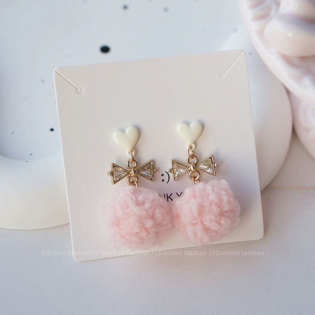 Pom Clip-On / Drop Earring