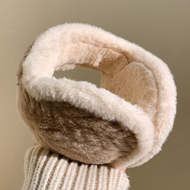 Trim Earmuffs Fluffy Contrast