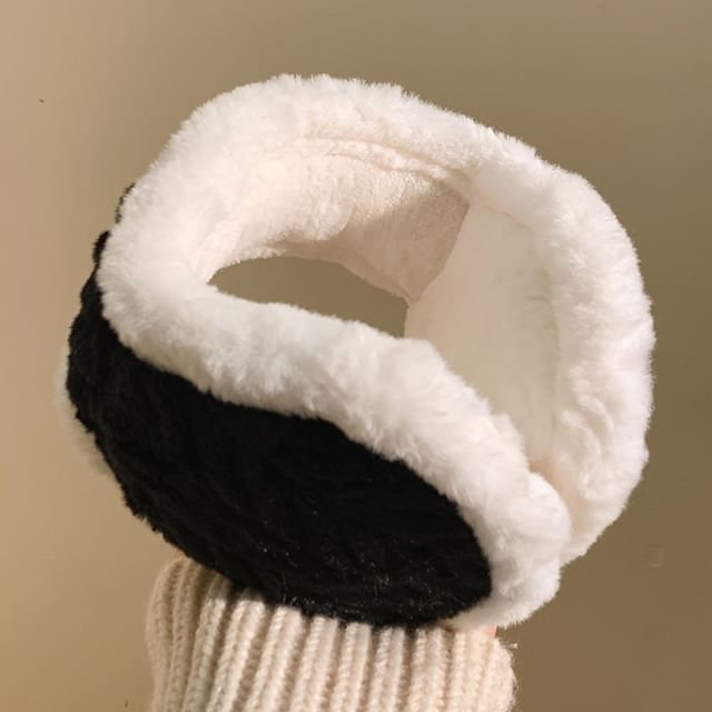Trim Earmuffs Fluffy Contrast