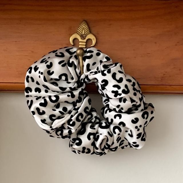 Print Hair Scrunchie Leopard