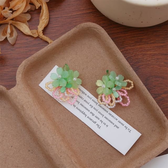 Earring Clip-On / Flower Beaded Faux Ear Stud Pearl