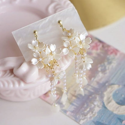 Sterling Earring / Pearl Faux Flower Drop Silver Clip-On 925