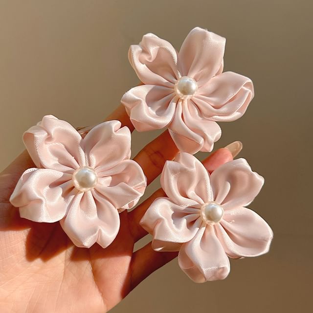 Pearl Set Flower / Faux Clip Hair