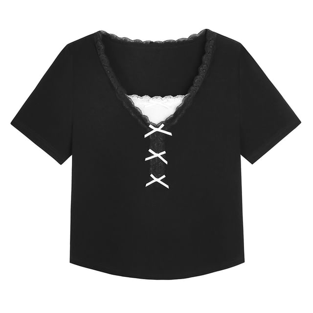 Plus Size Short-Sleeve V-Neck Plain Lace Trim Tee