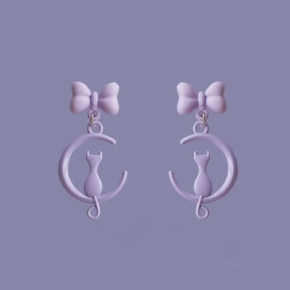 On Moon Earring Clip Cat / Dangle
