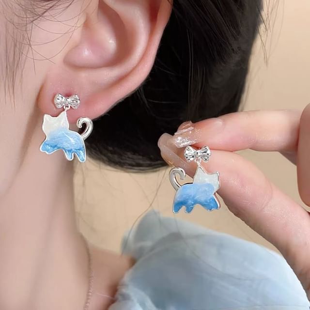 Bow Drop Cat Earring