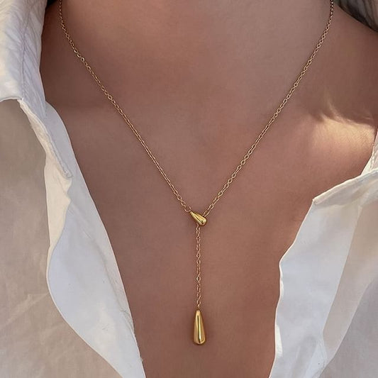 Teardrop Pendant Necklace