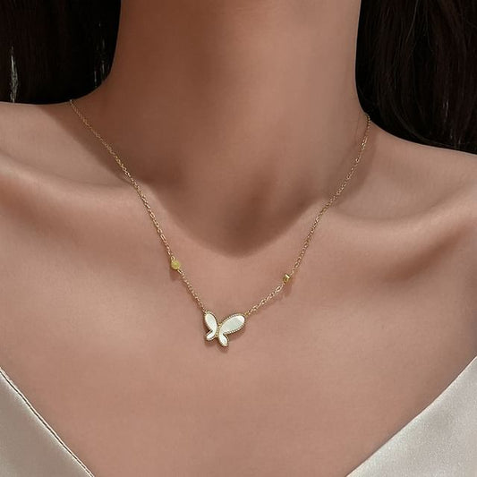 Pendant Butterfly Necklace