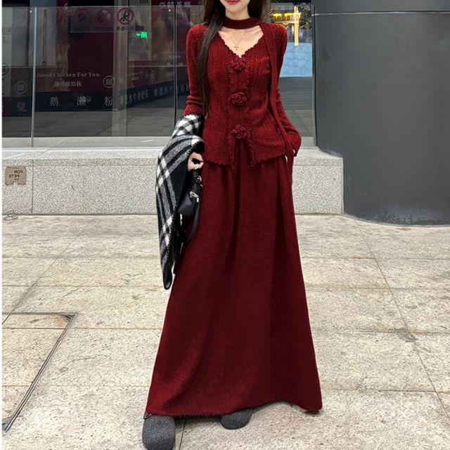 Set: Long Sleeve V-Neck Plain Floral Detail Knit Top + High Waist Maxi A-Line Skirt