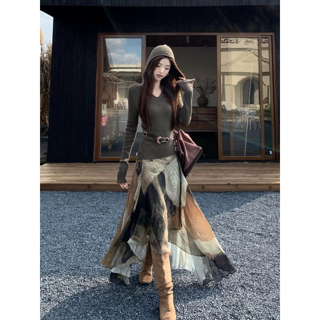 Long Sleeve V-Neck Plain Hood Ribbed Knit Top / High Waist Patterned Print High-Low A-Line Skirt / Belt / Set