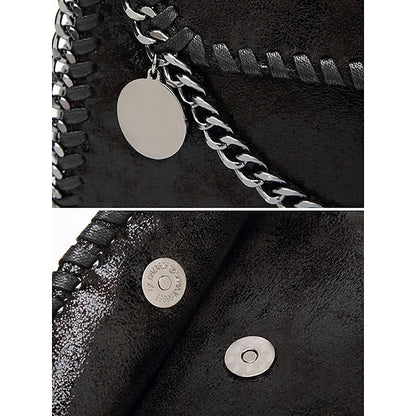 Kunstledertasche mit Kette in Rot mit Überwendlingsstich-Schulterdetails