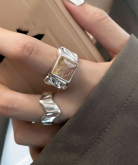 Bords froissés et soie enveloppés d'argent sterling nouveau bonbon