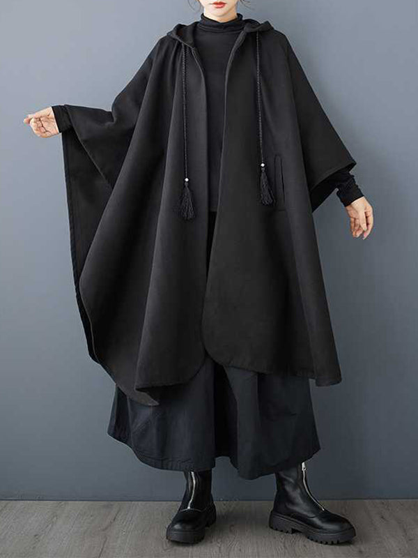 Stilvoller schwarzer Trenchcoat mit Kapuze, Kordelzug, Quastentaschen, Reißverschluss und Fledermausärmeln TW007 