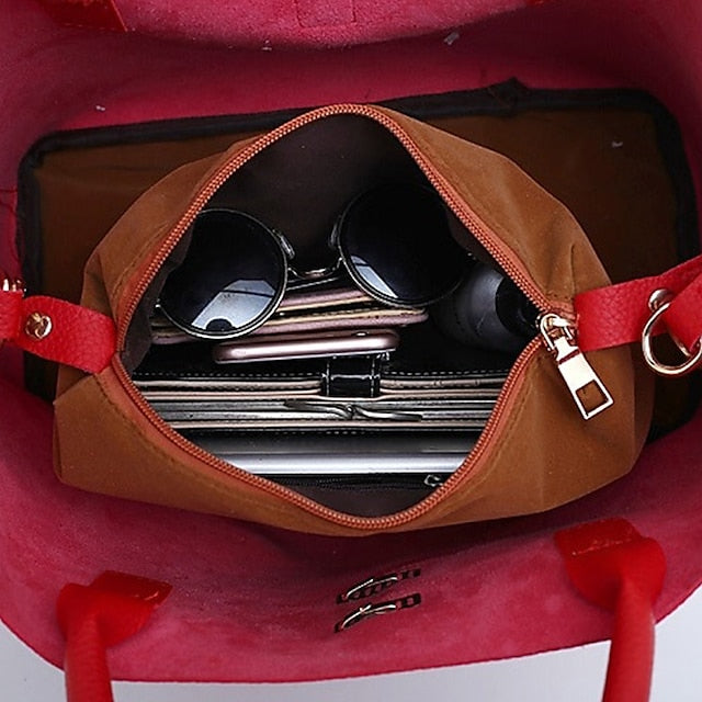 Chaîne pour femme en or rouge avec cadenas en cuir et similicuir