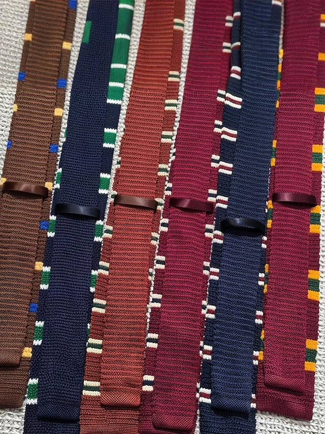 - Neck Men's Stripe Stylish Knit Christmas Tie Woven