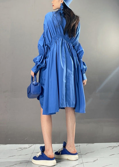 Robe asymétrique en coton à boutons froissés bleu Art Automne AJ1032 