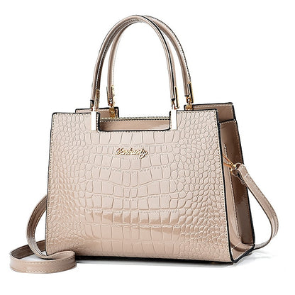 Sac à main élégant en cuir pour femme à motif crocodile noir |